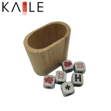 Meilleure qualité en bois Classic Poker Dice Cup